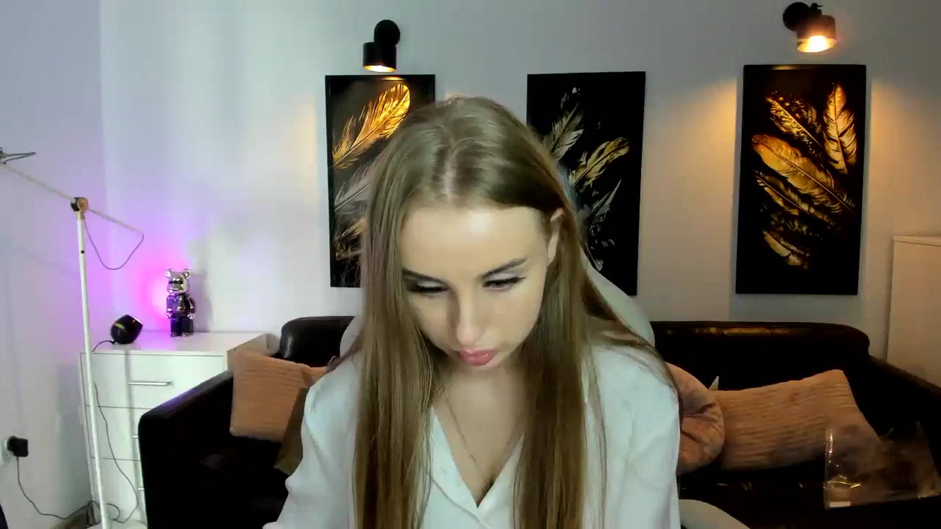 Gallery image thumbnail from YourSoulmate's myfreecams stream on, 08/20/2024, 12:01 image 12 of 20