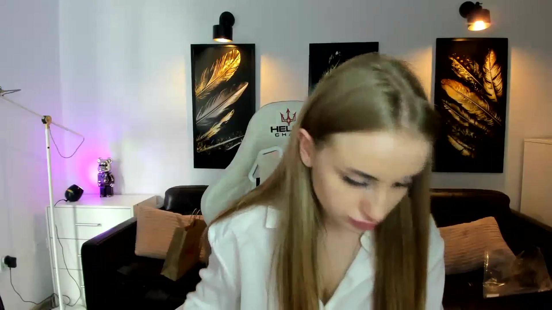 Gallery image thumbnail from YourSoulmate's myfreecams stream on, 08/20/2024, 12:01 image 19 of 20