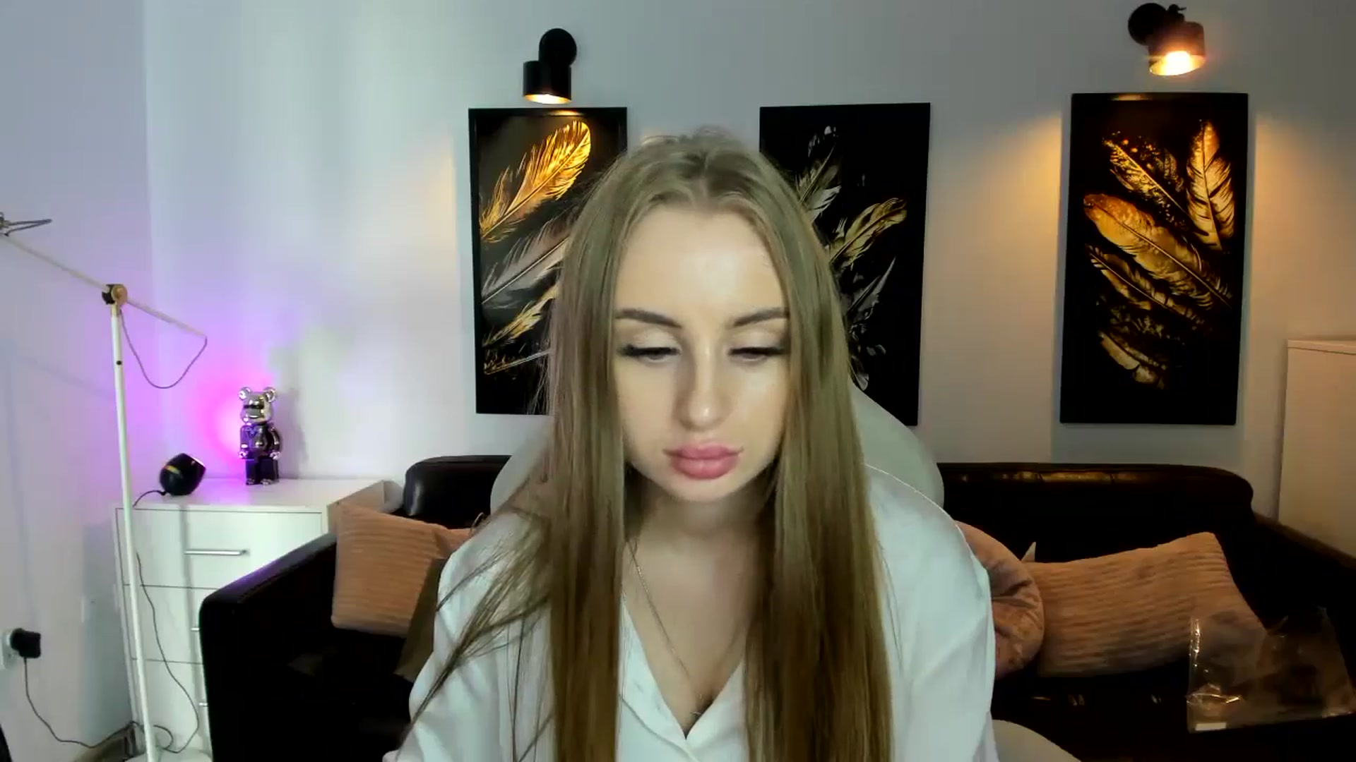 Gallery image thumbnail from YourSoulmate's myfreecams stream on, 08/20/2024, 12:01 image 5 of 20