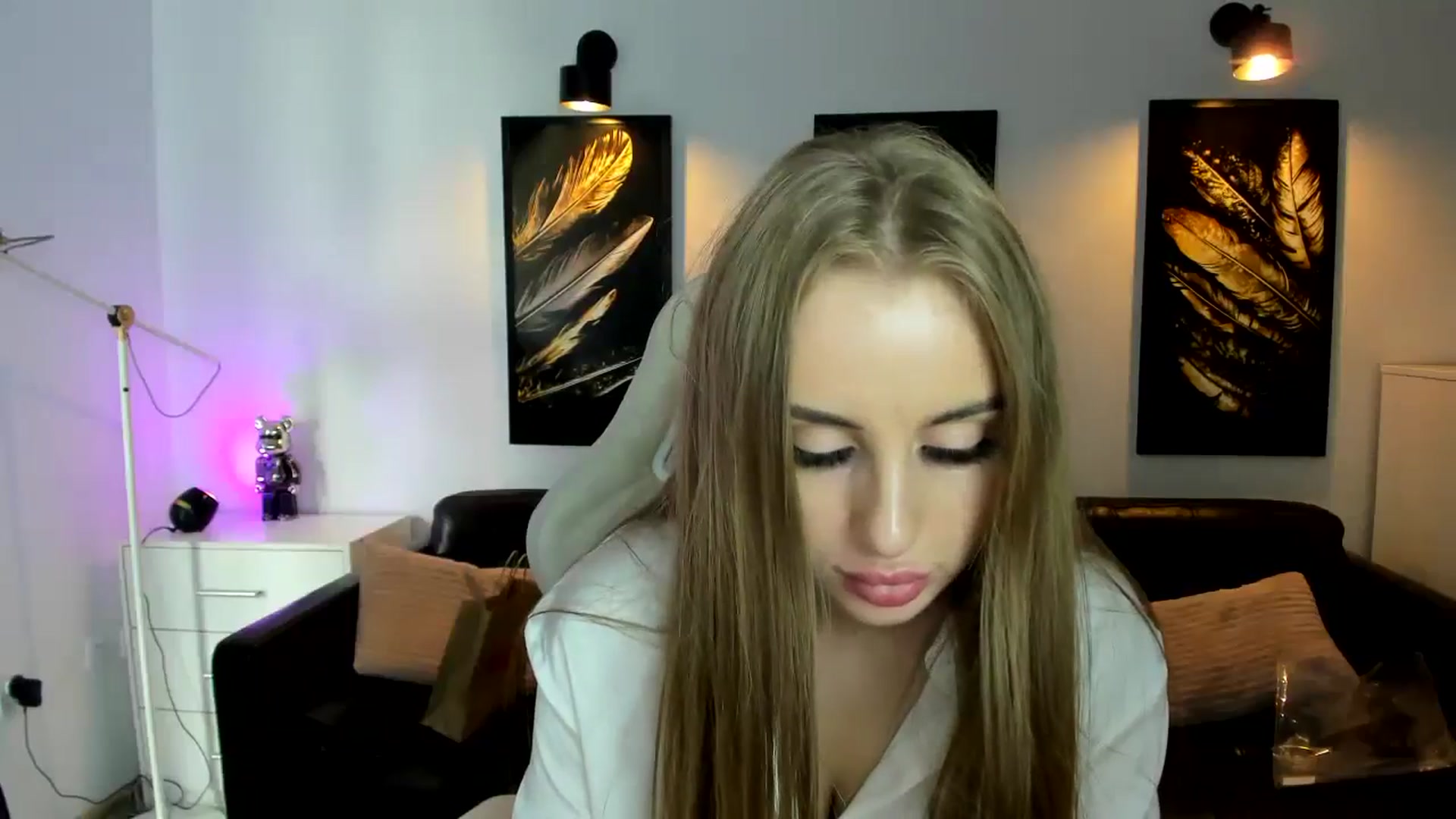 Gallery image thumbnail from YourSoulmate's myfreecams stream on, 08/20/2024, 12:01 image 9 of 20