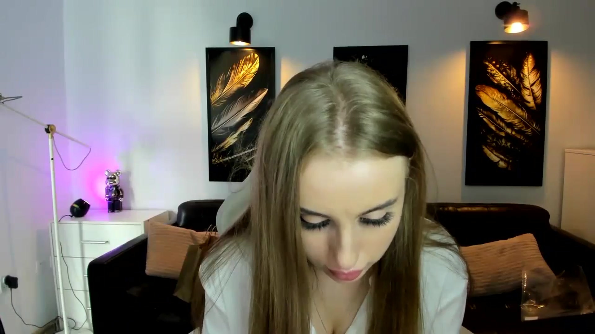 Gallery image thumbnail from YourSoulmate's myfreecams stream on, 08/20/2024, 12:01 image 14 of 20