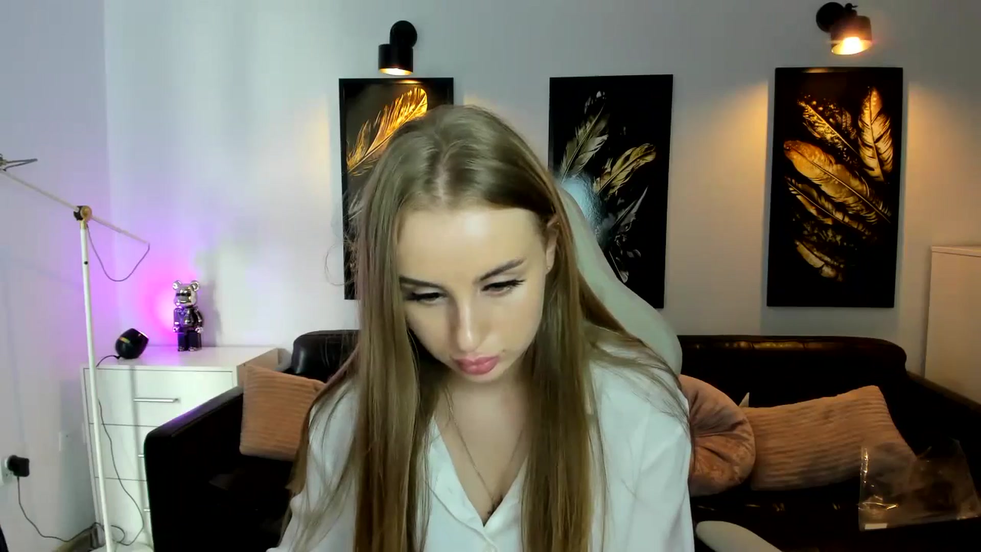 Gallery image thumbnail from YourSoulmate's myfreecams stream on, 08/20/2024, 12:01 image 15 of 20
