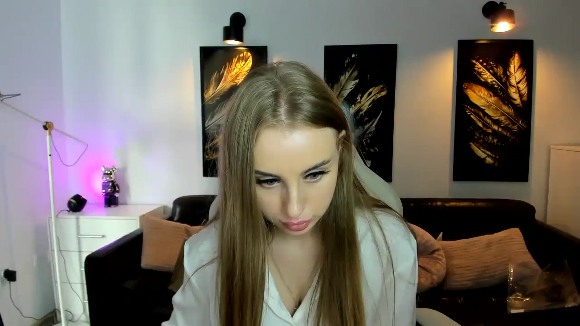 Gallery image thumbnail from YourSoulmate's myfreecams stream on, 08/20/2024, 12:01 image 10 of 20