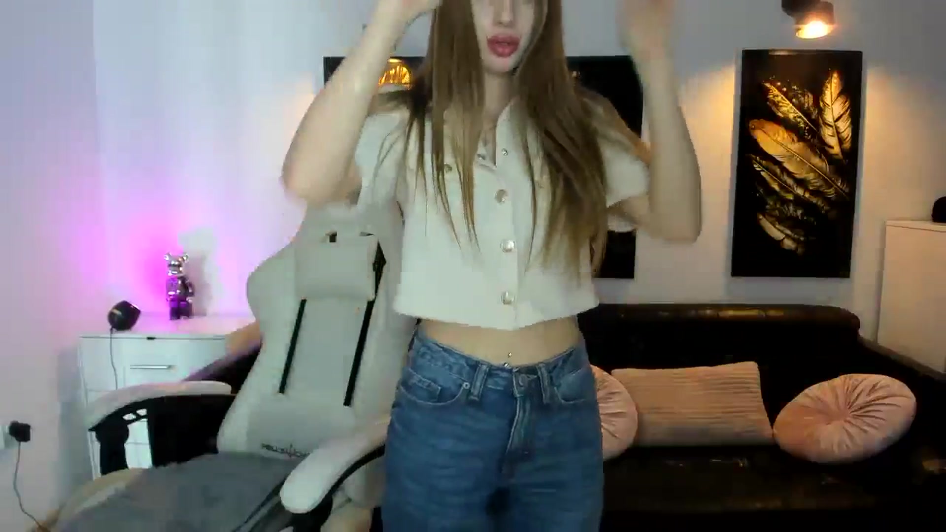 Gallery image thumbnail from YourSoulmate's myfreecams stream on, 08/24/2024, 10:19 image 10 of 20