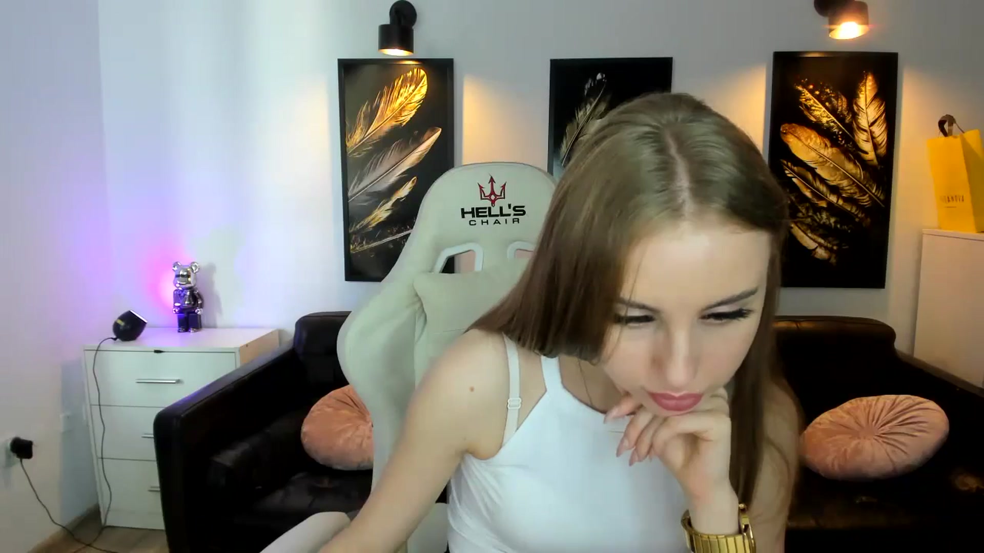 Gallery image thumbnail from YourSoulmate's myfreecams stream on, 08/25/2024, 11:48 image 7 of 20