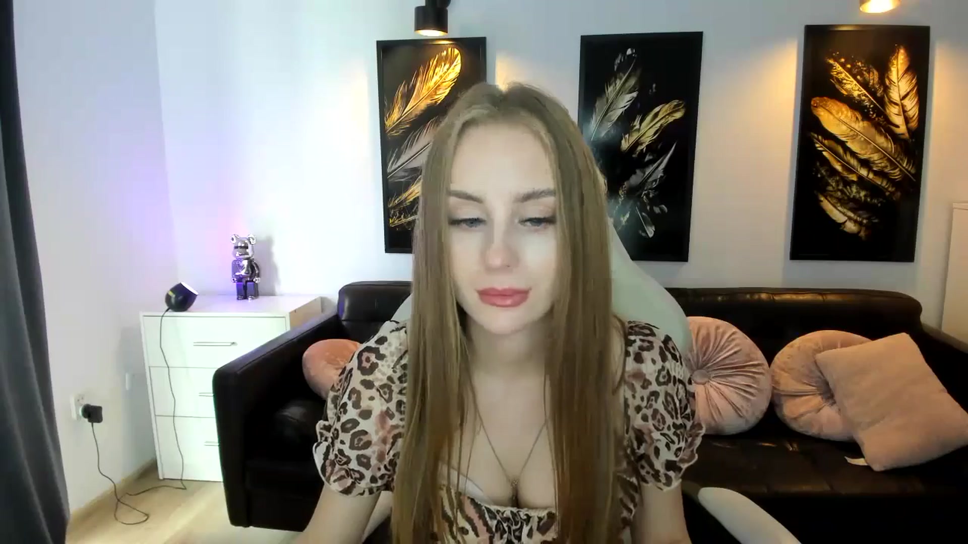 Gallery image thumbnail from YourSoulmate's myfreecams stream on, 08/27/2024, 10:30 image 7 of 20