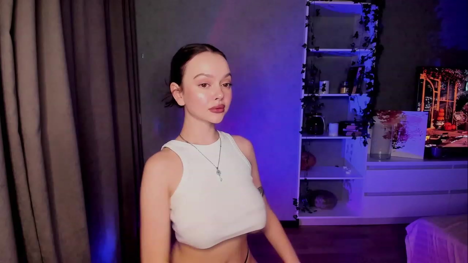 Gallery image thumbnail from YourStacy_'s myfreecams stream on, 11/18/2023, 21:46 image 7 of 20