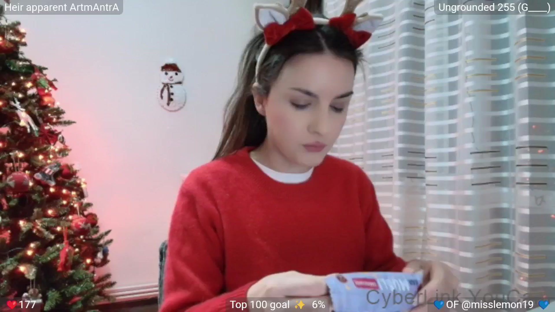 Gallery image thumbnail from YourStepMom's myfreecams stream on, 01/18/2026, 09:43 image 9 of 20