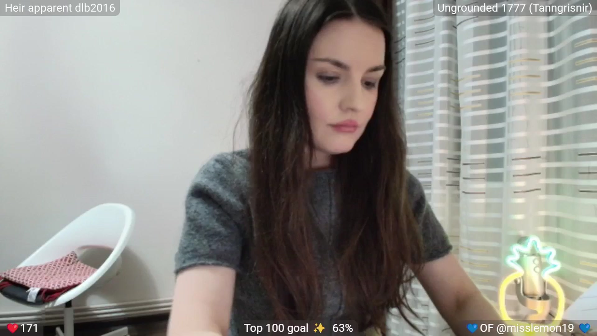 Gallery image thumbnail from YourStepMom's myfreecams stream on, 01/25/2026, 21:56 image 7 of 20