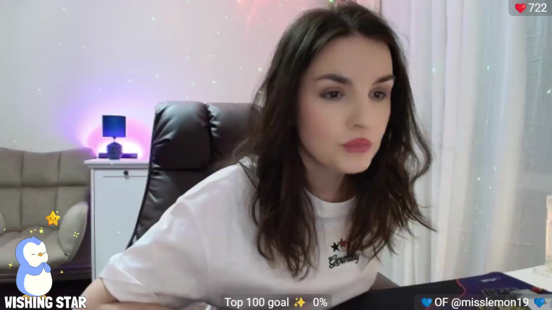 Gallery image thumbnail from YourStepSister's myfreecams stream on, 06/27/2026, 17:33 image 6 of 20