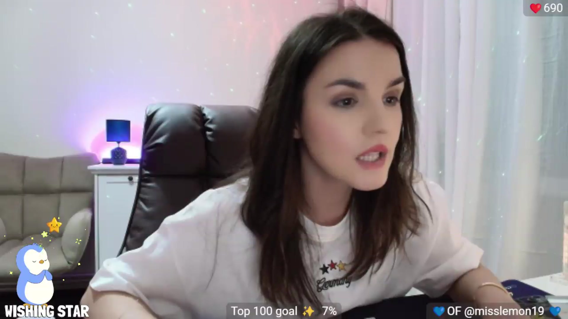Gallery image thumbnail from YourStepSister's myfreecams stream on, 06/27/2026, 20:16 image 16 of 20