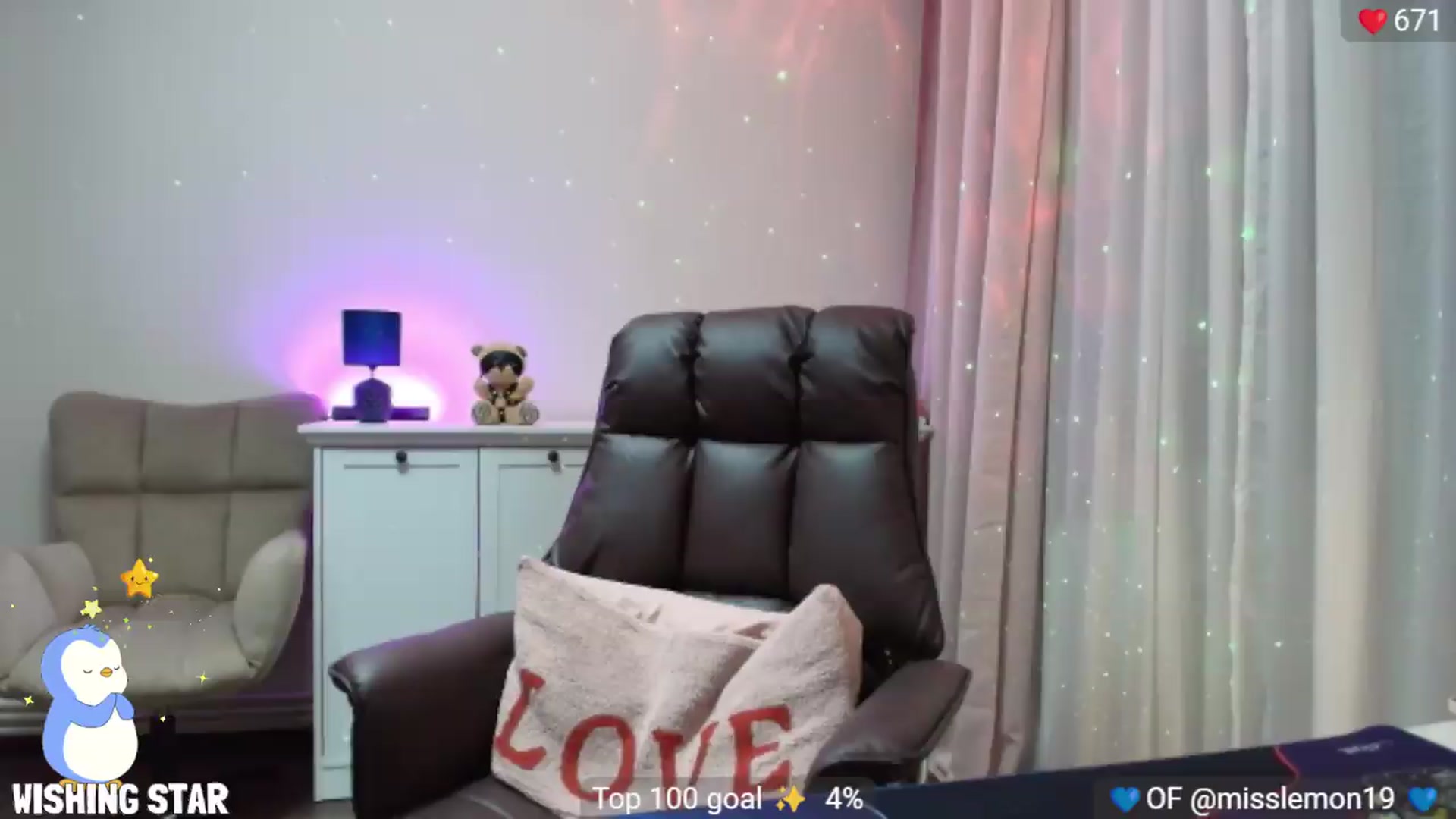 Gallery image thumbnail from YourStepSister's myfreecams stream on, 06/28/2026, 18:47 image 14 of 20