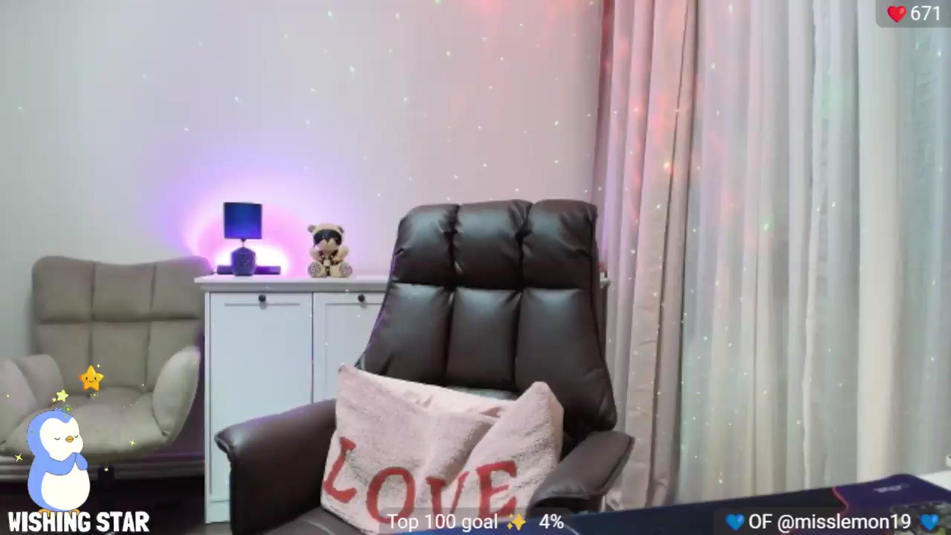 Gallery image thumbnail from YourStepSister's myfreecams stream on, 06/28/2026, 18:47 image 13 of 20