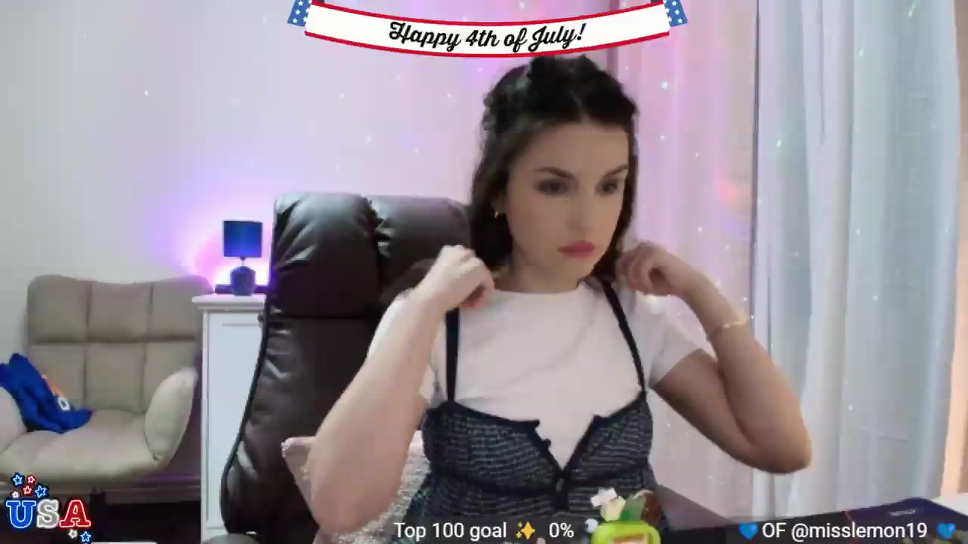 Gallery image thumbnail from YourStepSister's myfreecams stream on, 07/04/2026, 16:57 image 14 of 20
