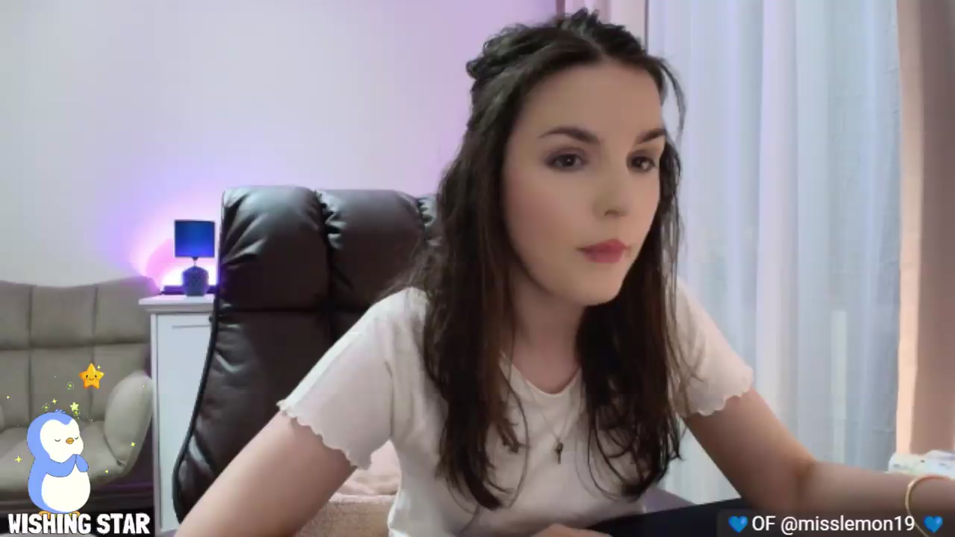 Gallery image thumbnail from YourStepSister's myfreecams stream on, 07/08/2026, 15:35 image 18 of 20