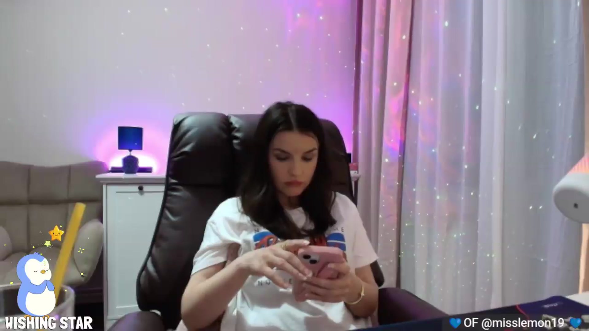 Gallery image thumbnail from YourStepSister's myfreecams stream on, 07/10/2026, 18:29 image 20 of 20