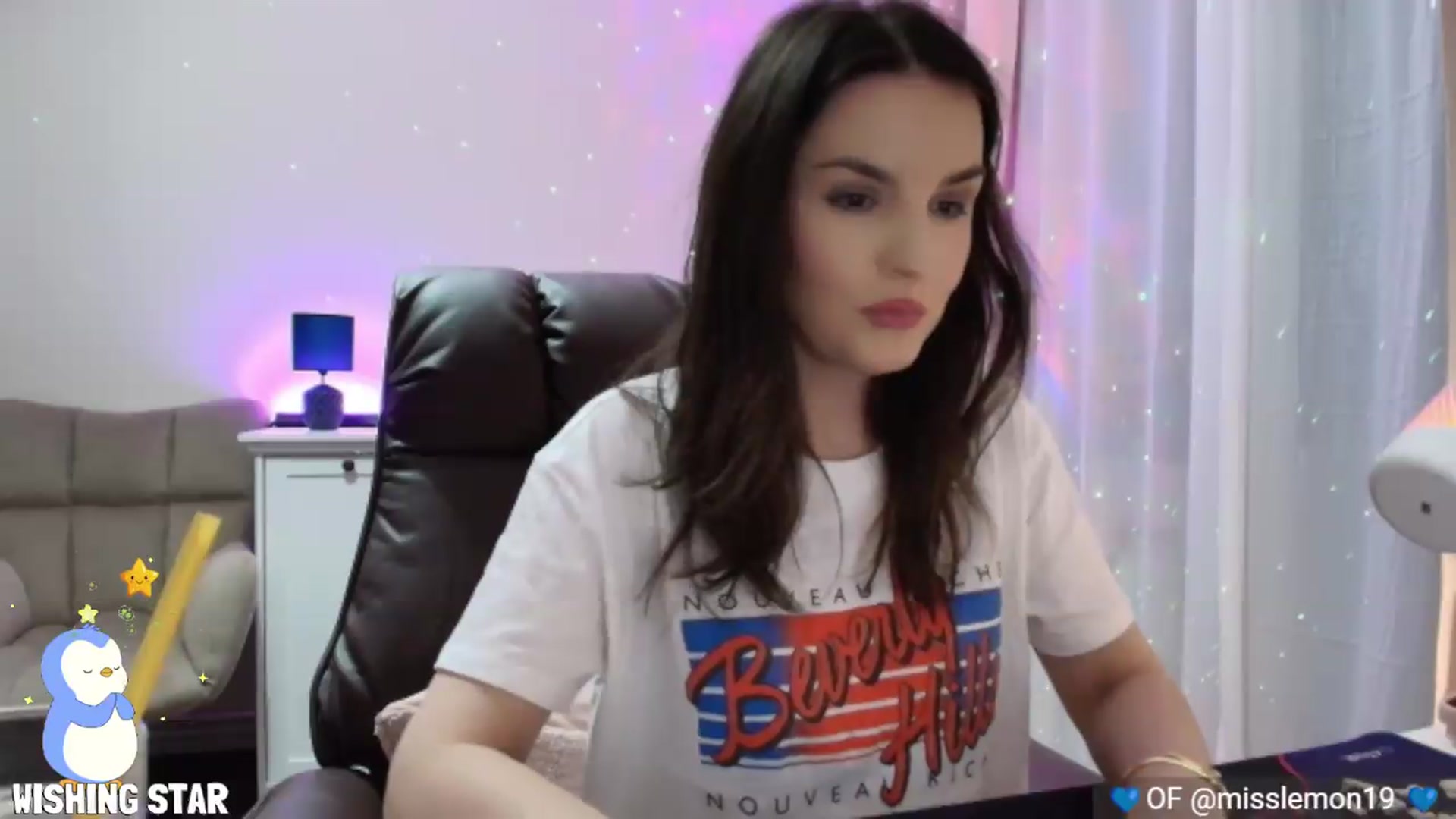 Gallery image thumbnail from YourStepSister's myfreecams stream on, 07/10/2026, 18:29 image 14 of 20