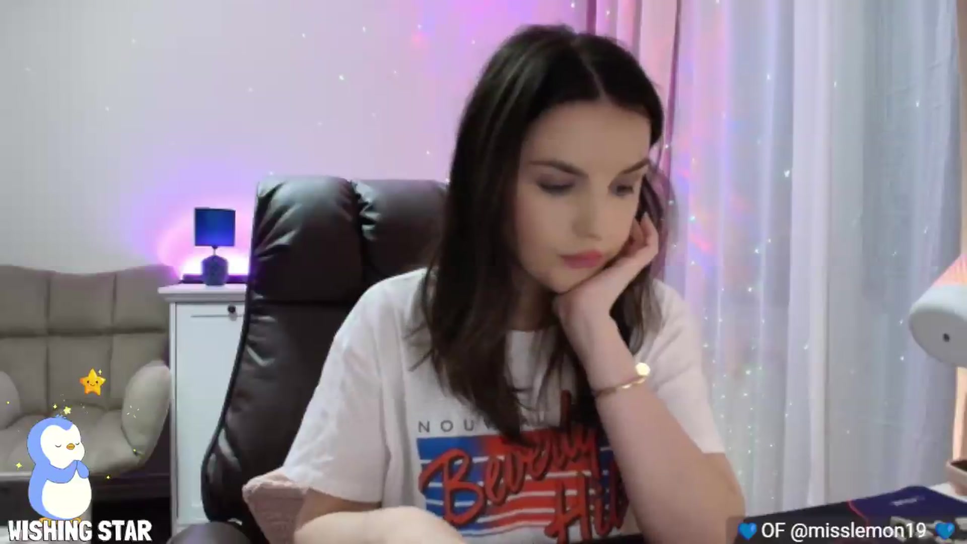 Gallery image thumbnail from YourStepSister's myfreecams stream on, 07/10/2026, 18:29 image 7 of 20