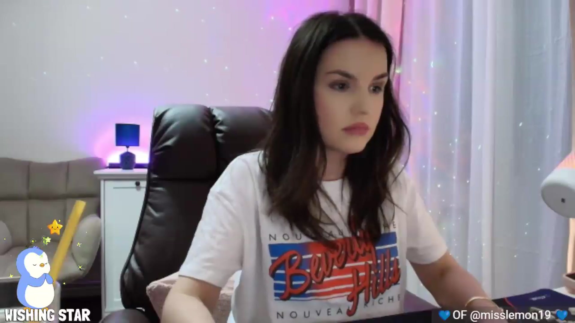 Gallery image thumbnail from YourStepSister's myfreecams stream on, 07/10/2026, 18:29 image 10 of 20