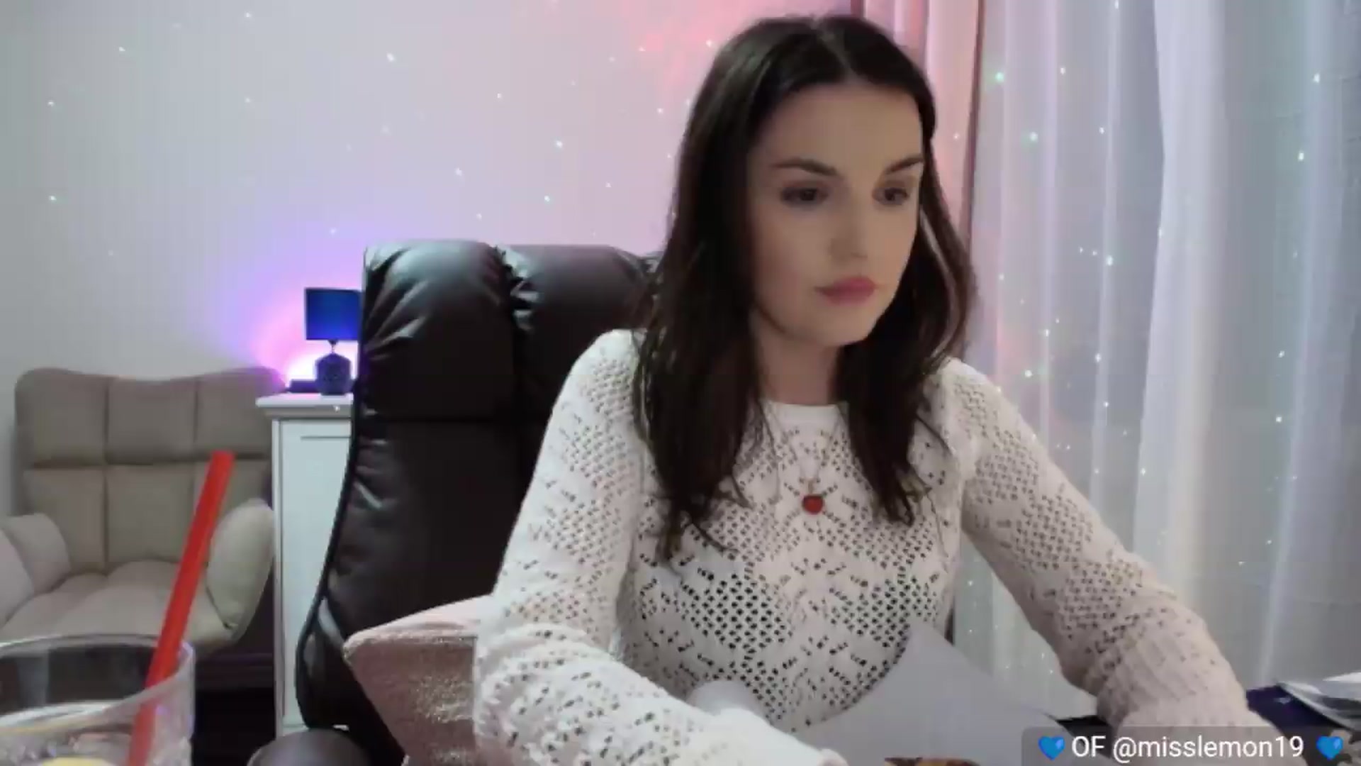 Gallery image thumbnail from YourStepSister's myfreecams stream on, 07/11/2026, 21:03 image 10 of 20