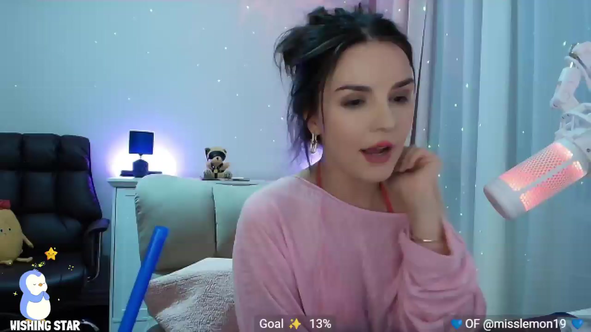 Gallery image thumbnail from YourStepSister's myfreecams stream on, 08/03/2026, 24:06 image 17 of 20