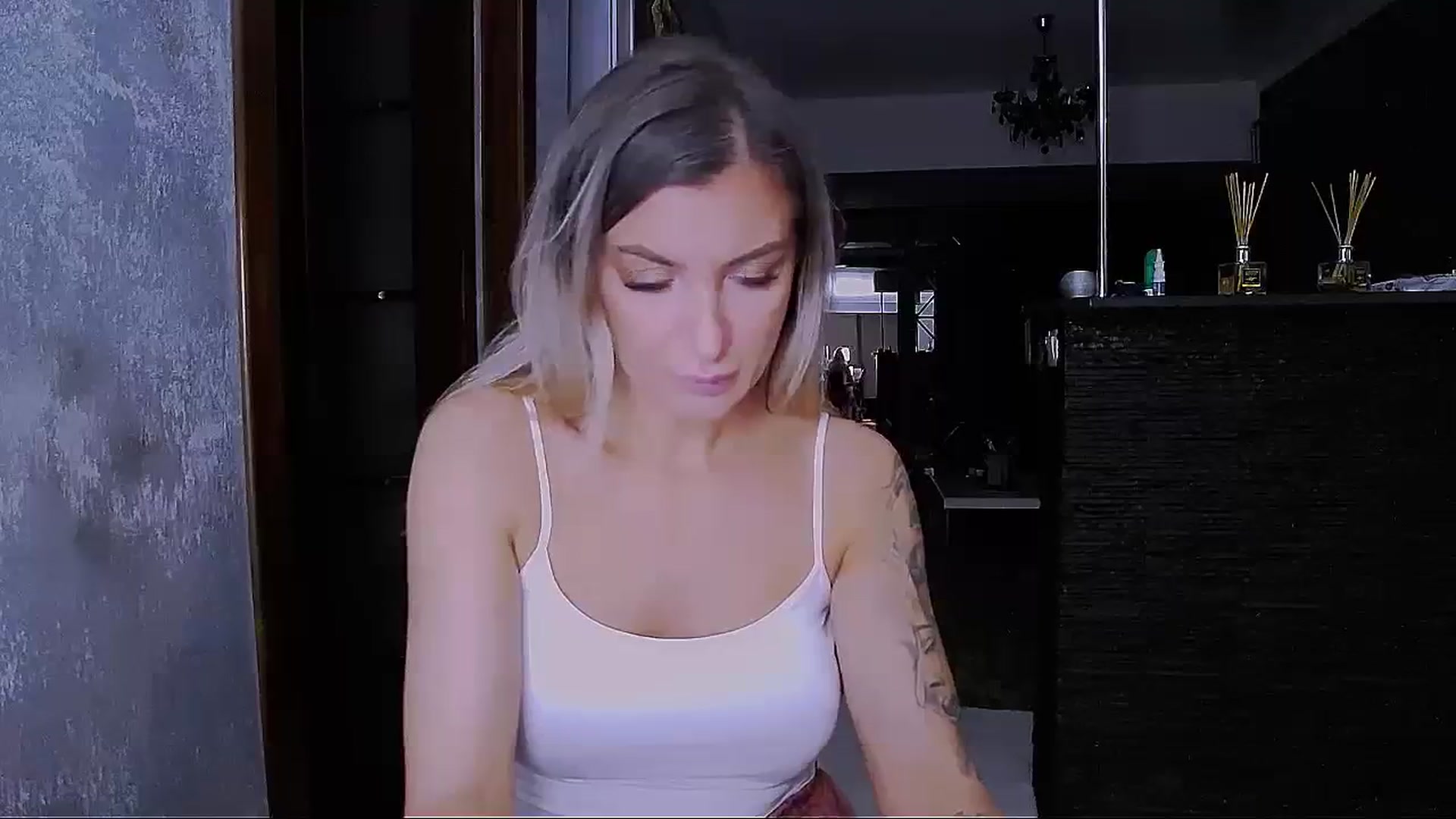 Gallery image thumbnail from YourSugarPuss's myfreecams stream on, 11/28/2023, 21:55 image 20 of 20