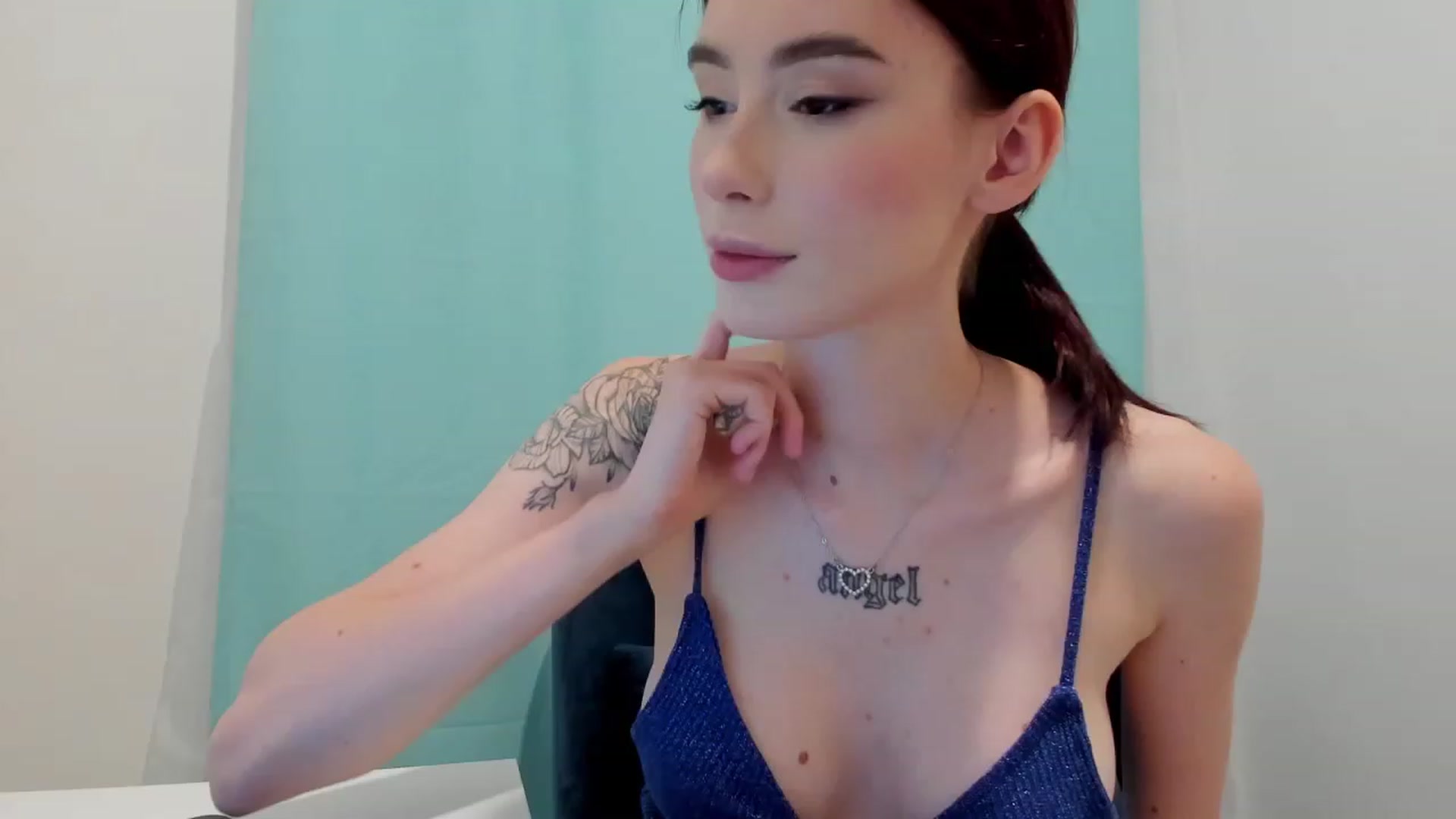 Gallery image thumbnail from YourTinyAngel's myfreecams stream on, 09/20/2023, 01:03 image 13 of 20