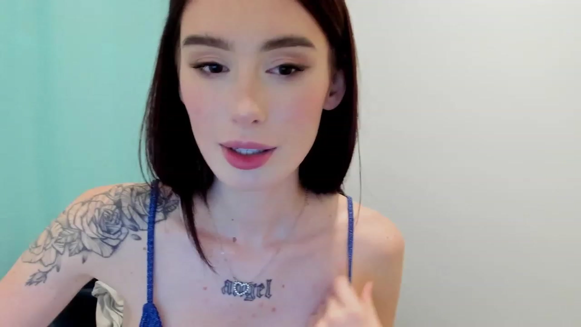 Gallery image thumbnail from YourTinyAngel's myfreecams stream on, 09/20/2023, 04:12 image 1 of 20