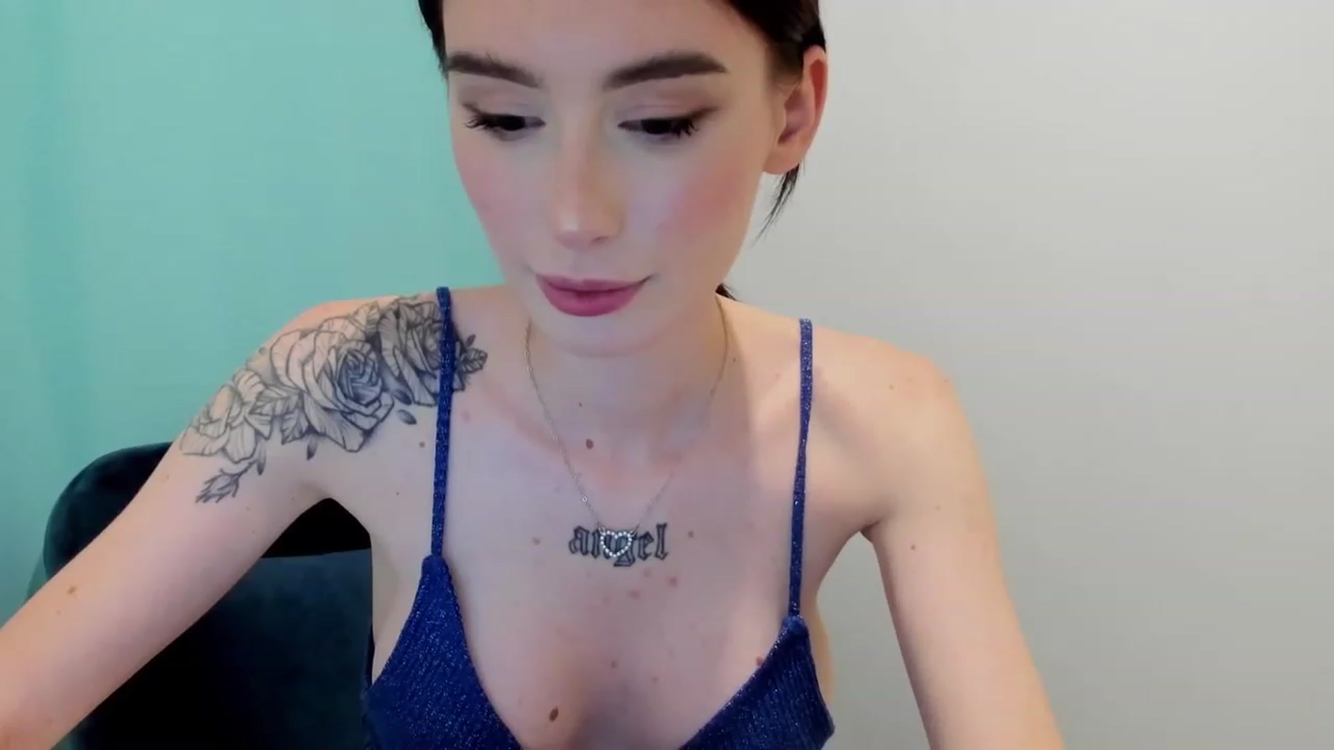 Gallery image thumbnail from YourTinyAngel's myfreecams stream on, 09/20/2023, 04:12 image 19 of 20
