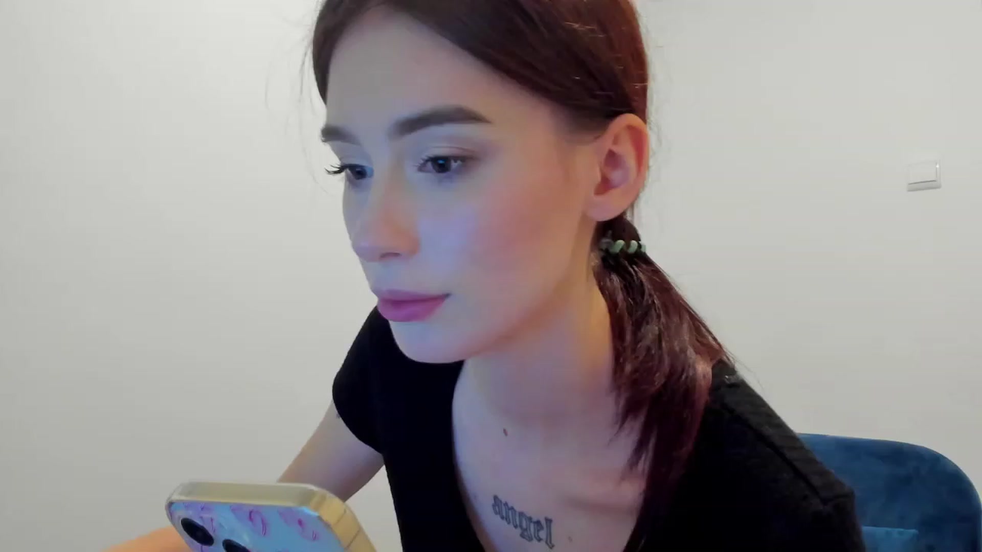 Gallery image thumbnail from YourTinyAngel's myfreecams stream on, 09/24/2023, 20:41 image 16 of 20