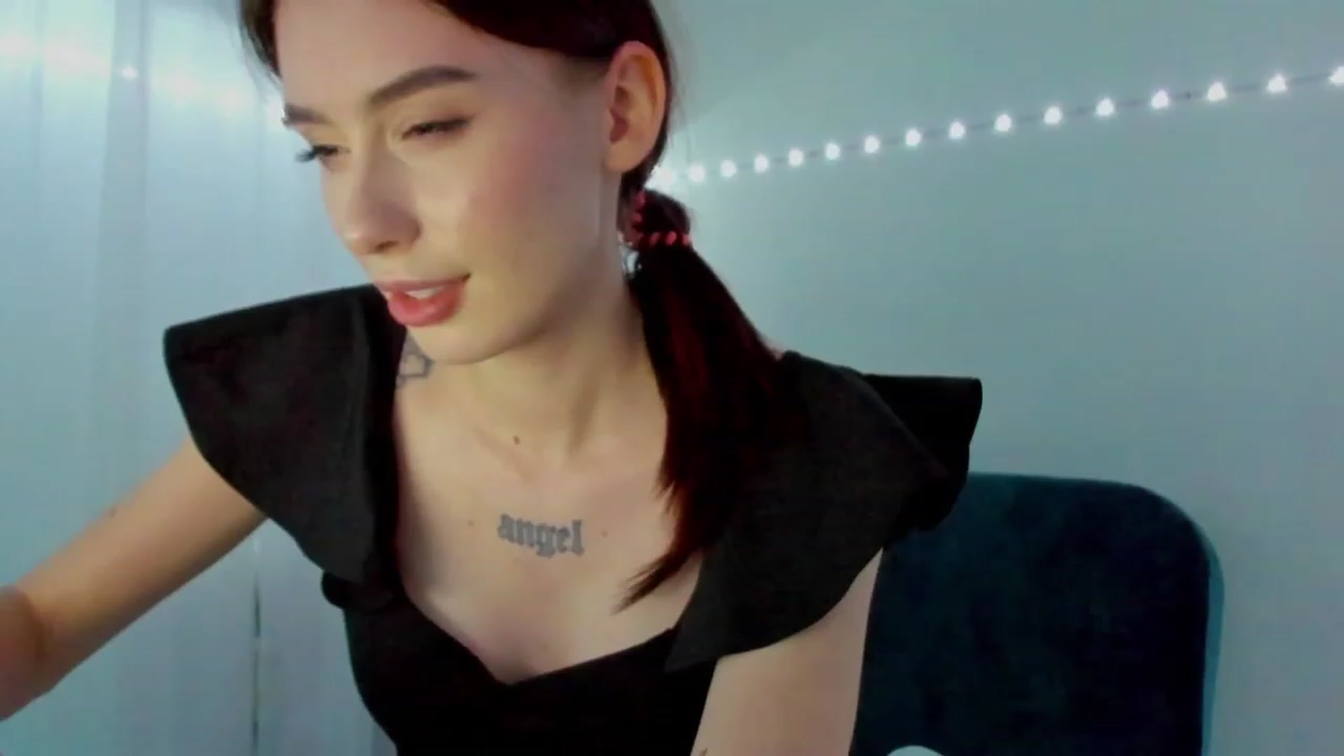 Gallery image thumbnail from YourTinyAngel's myfreecams stream on, 10/21/2023, 24:53 image 5 of 20