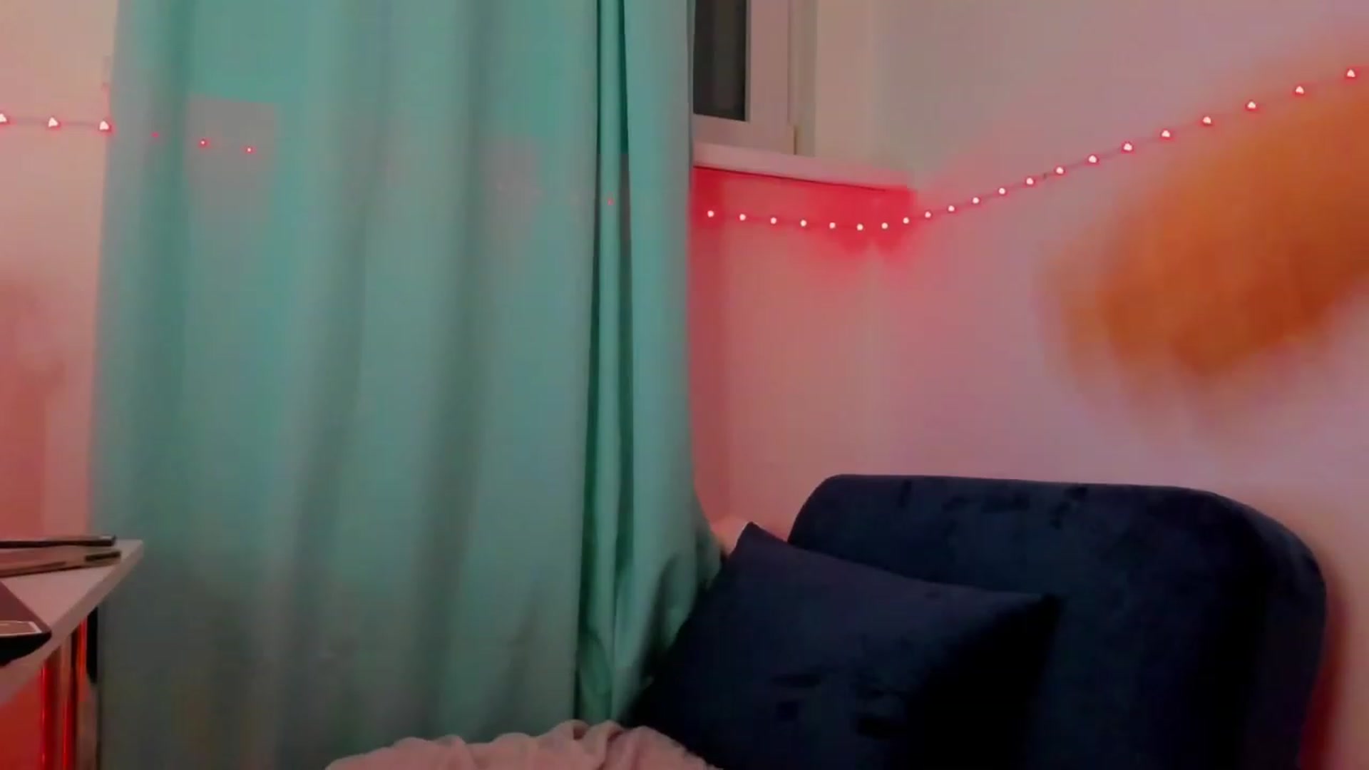 Gallery image thumbnail from YourTinyAngel's myfreecams stream on, 01/09/2024, 20:09 image 10 of 20
