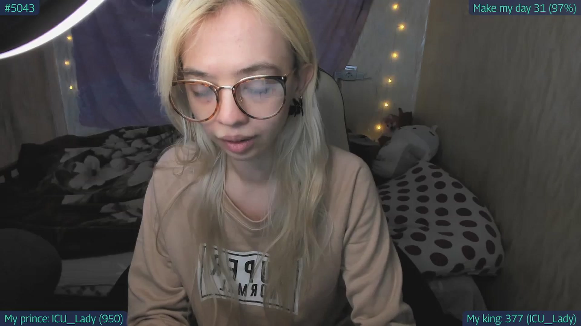 Gallery image thumbnail from YourTulpa's myfreecams stream on, 12/18/2023, 11:51 image 17 of 20