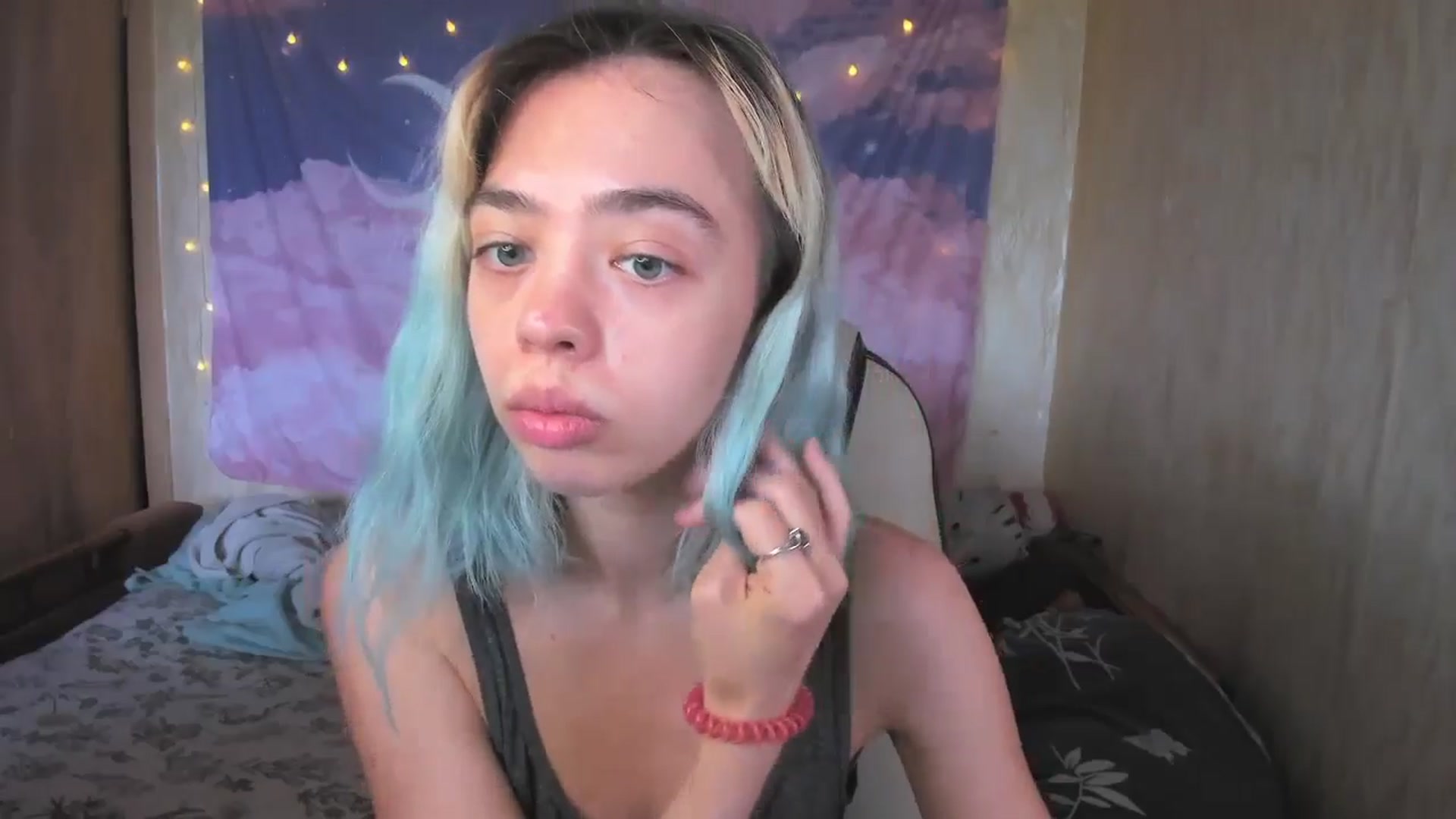 Gallery image thumbnail from YourTulpa's myfreecams stream on, 08/13/2024, 13:49 image 10 of 20