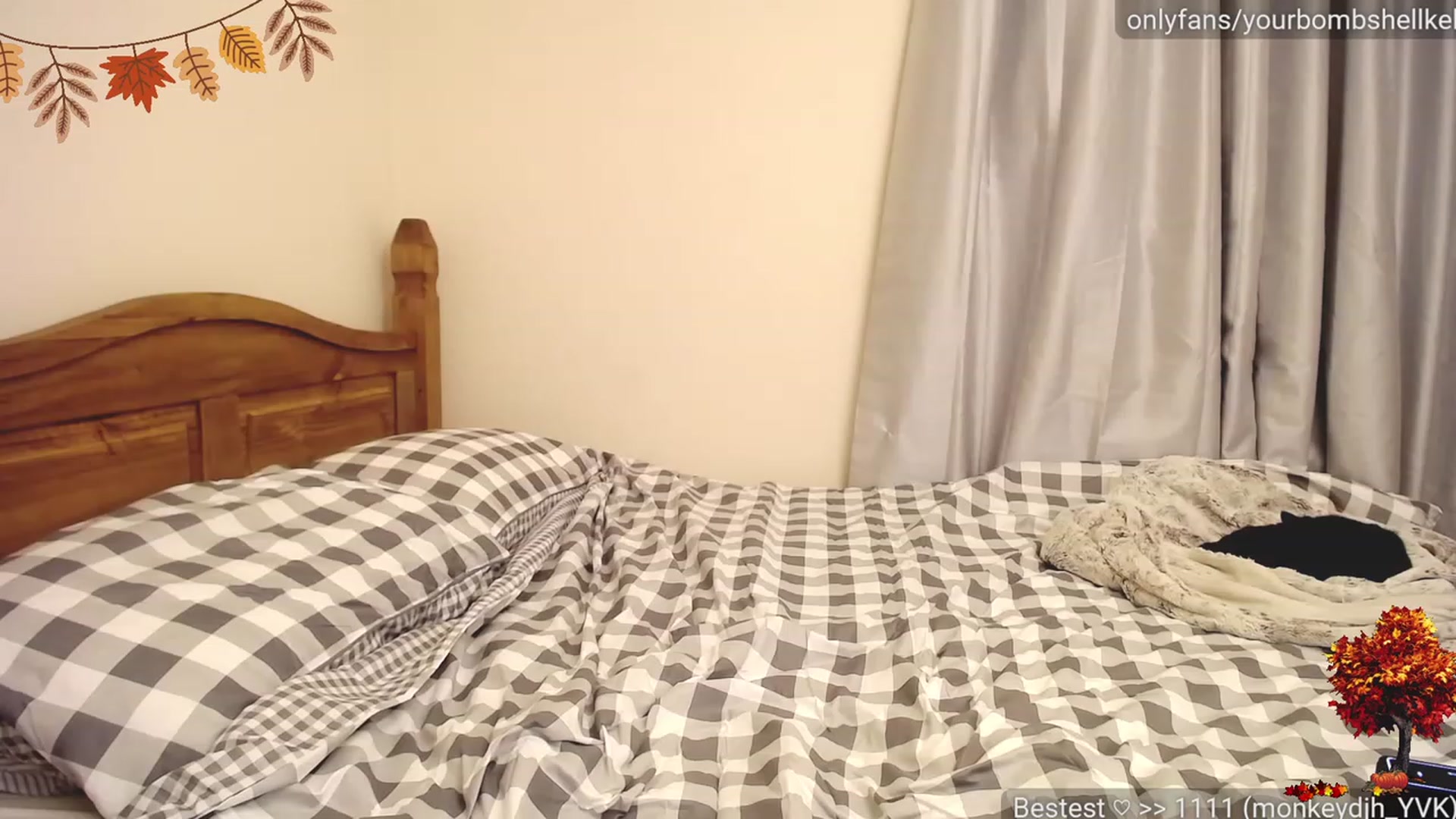 Gallery image thumbnail from YourVitaminK's myfreecams stream on, 12/01/2022, 08:15 image 12 of 20