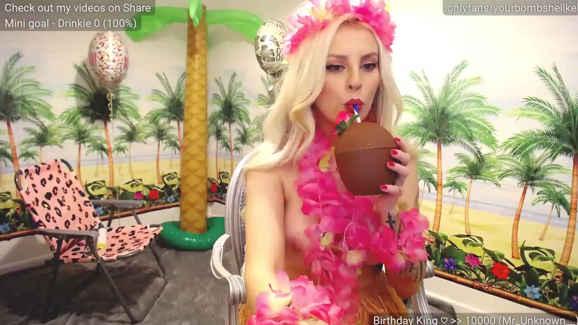 Gallery image thumbnail from YourVitaminK's myfreecams stream on, 01/13/2023, 03:17 image 19 of 20