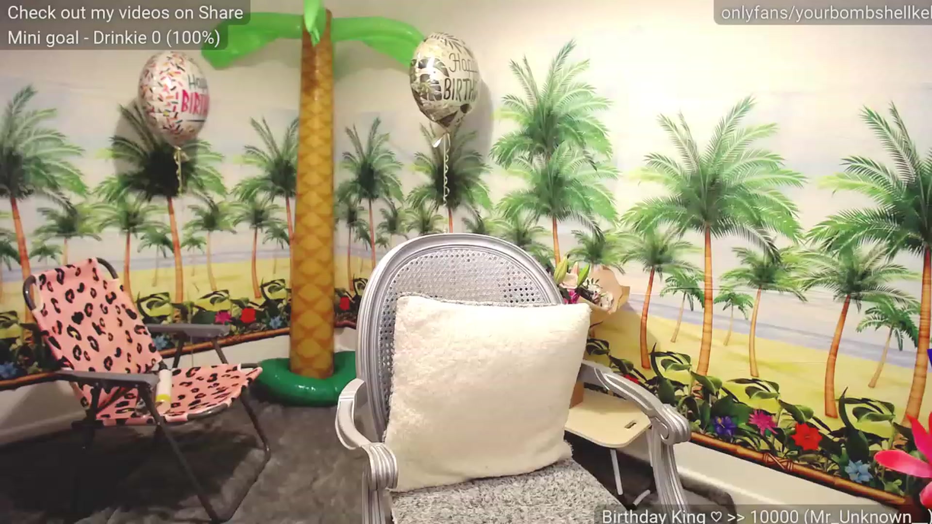 Gallery image thumbnail from YourVitaminK's myfreecams stream on, 01/13/2023, 03:15 image 1 of 20
