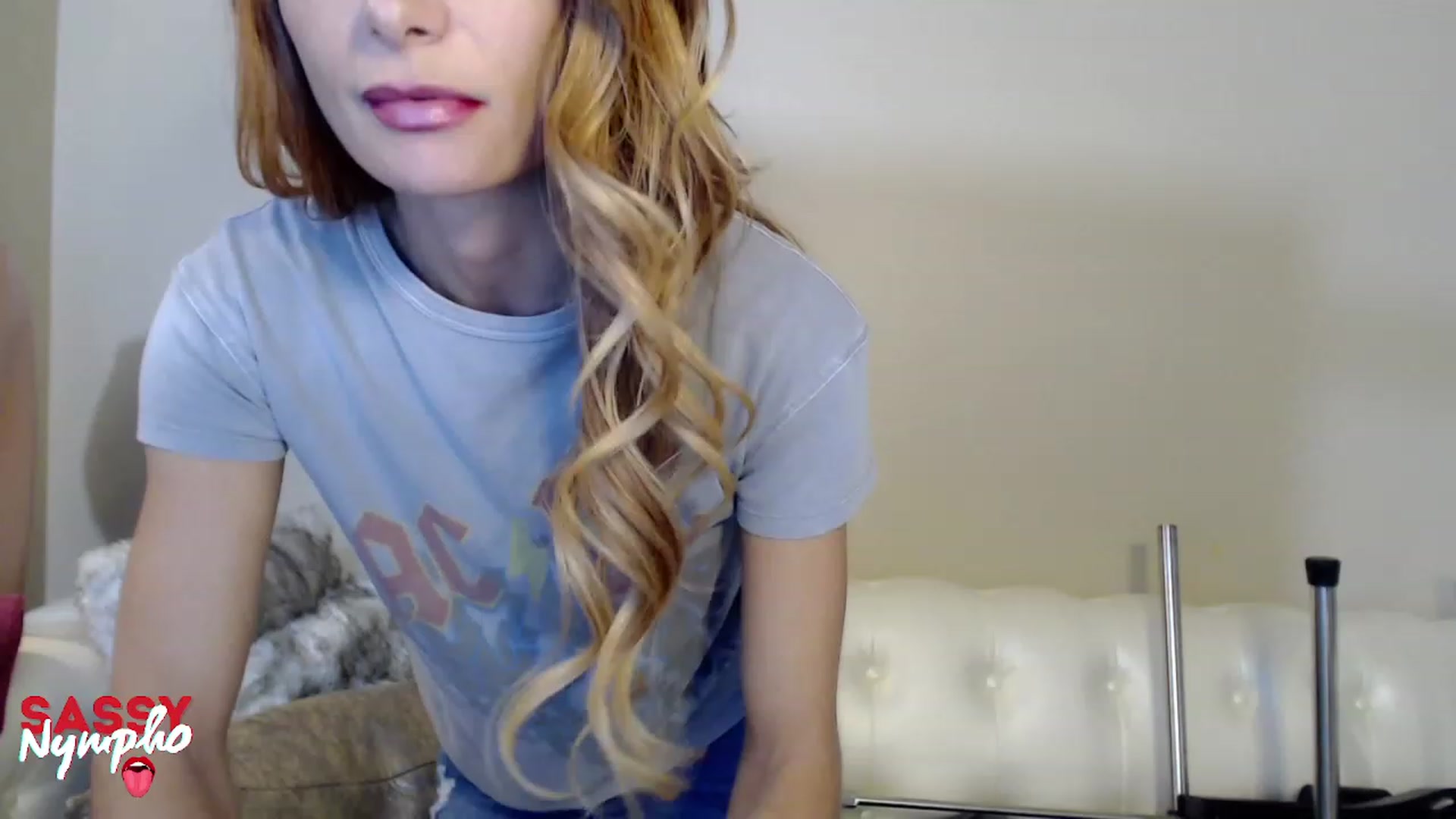 Gallery image thumbnail from YourXmasGift's myfreecams stream on, 12/22/2022, 23:12 image 19 of 20