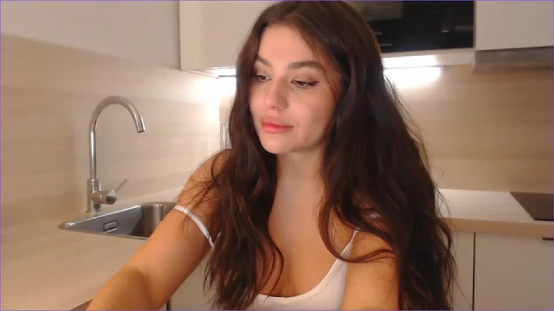 Gallery image thumbnail from Your_AmyX's myfreecams stream on, 11/16/2022, 20:35 image 14 of 20