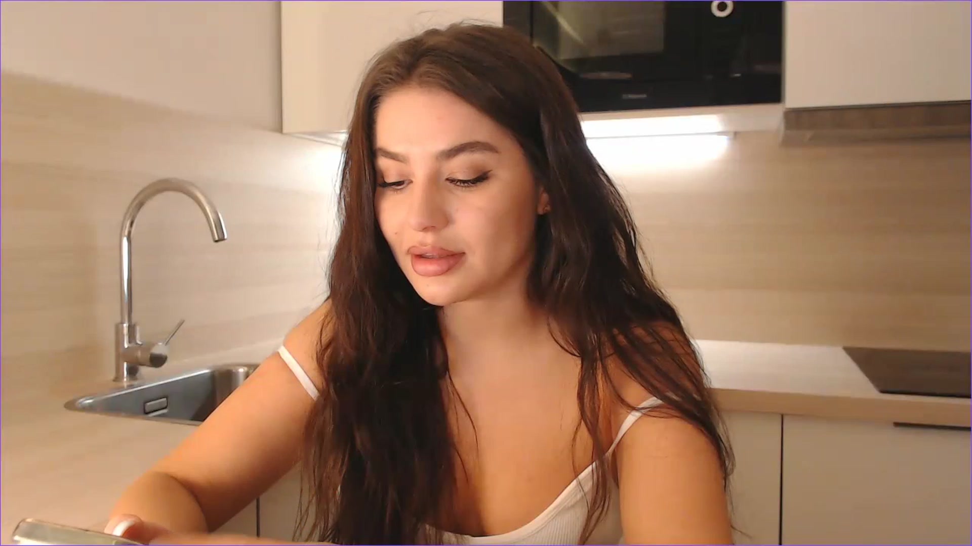 Gallery image thumbnail from Your_AmyX's myfreecams stream on, 11/28/2022, 14:05 image 10 of 20