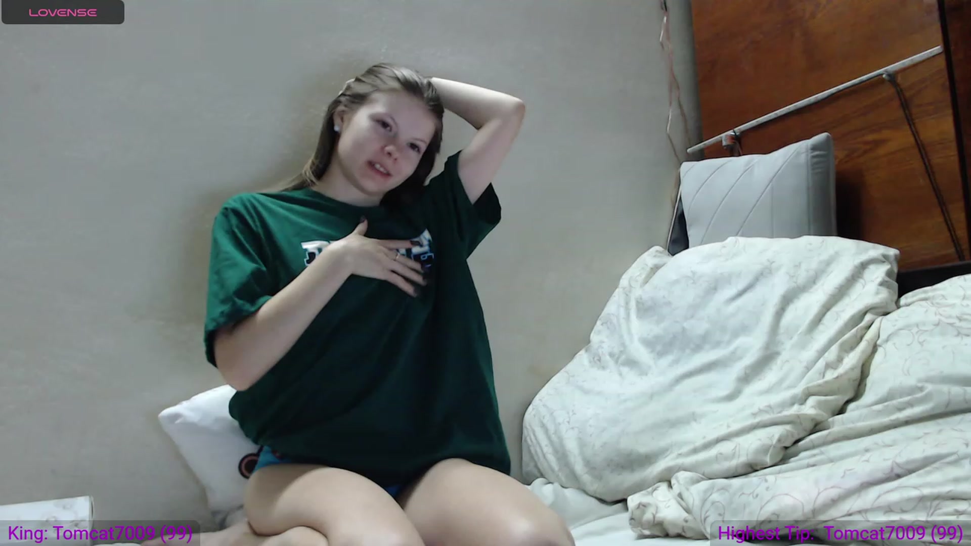 Gallery image thumbnail from Your_Angel_22's myfreecams stream on, 10/10/2023, 17:15 image 8 of 20