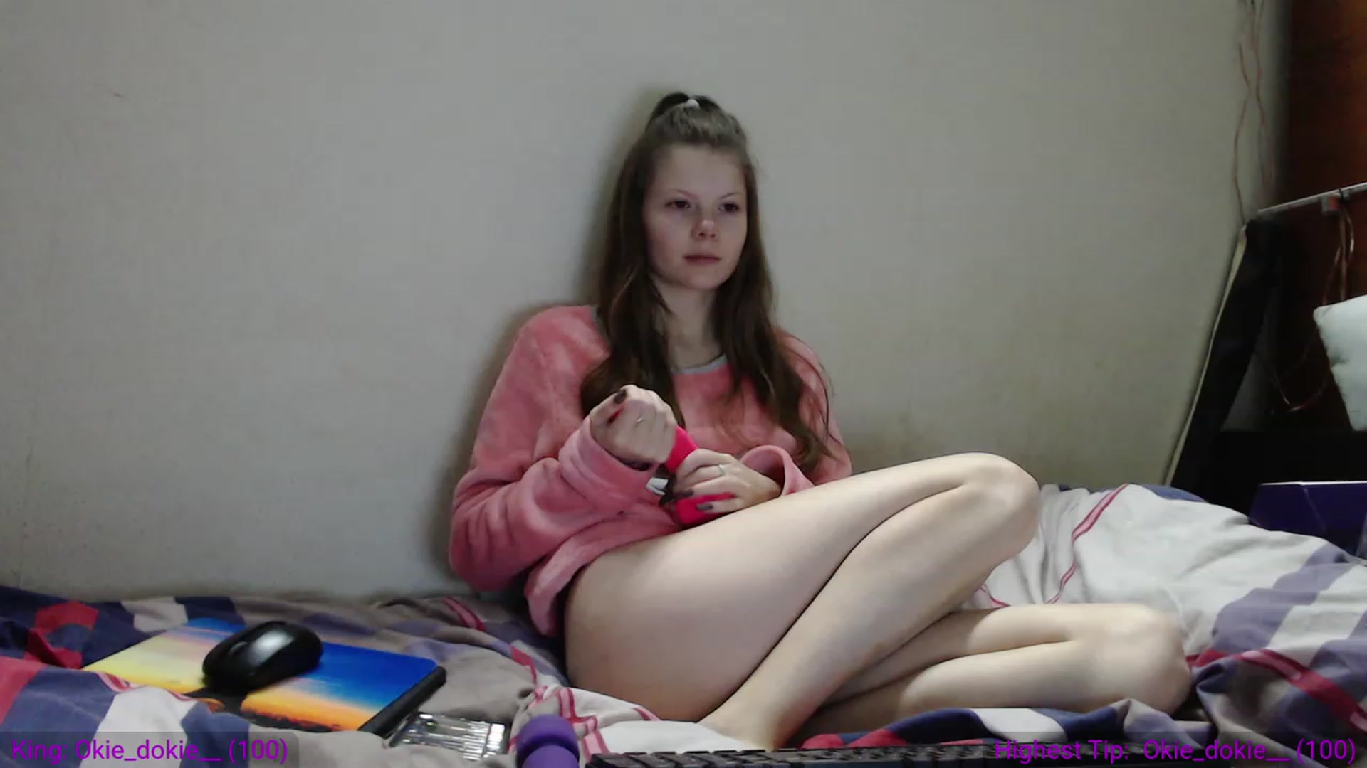 Gallery image thumbnail from Your_Angel_22's myfreecams stream on, 10/17/2023, 17:46 image 8 of 20