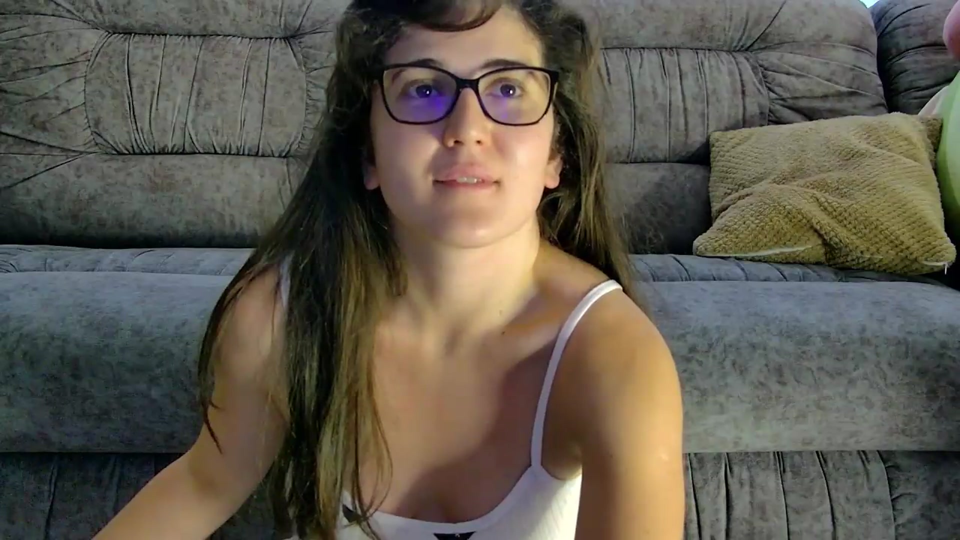 Gallery image thumbnail from Your_Angell's myfreecams stream on, 07/19/2026, 07:04 image 10 of 20