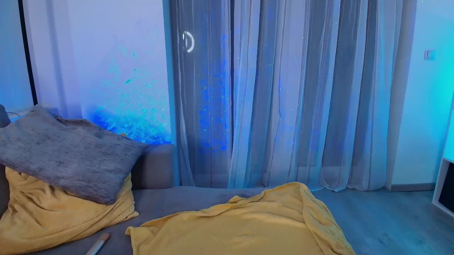 Gallery image thumbnail from Your_Chloe's myfreecams stream on, 01/13/2025, 21:19 image 19 of 20