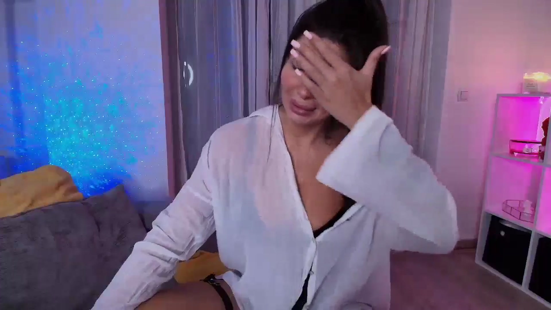 Gallery image thumbnail from Your_Chloe's myfreecams stream on, 01/20/2025, 17:50 image 12 of 20