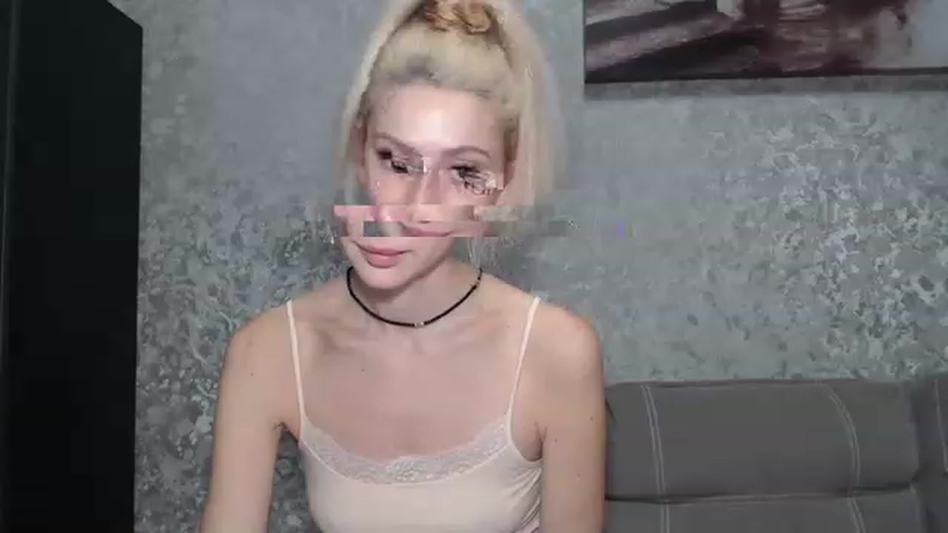 Gallery image thumbnail from Your_Eyes__'s myfreecams stream on, 03/21/2023, 21:18 image 1 of 20