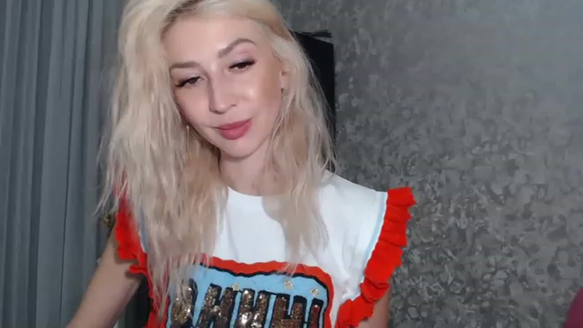 Gallery image thumbnail from Your_Eyes__'s myfreecams stream on, 04/21/2023, 20:07 image 15 of 20