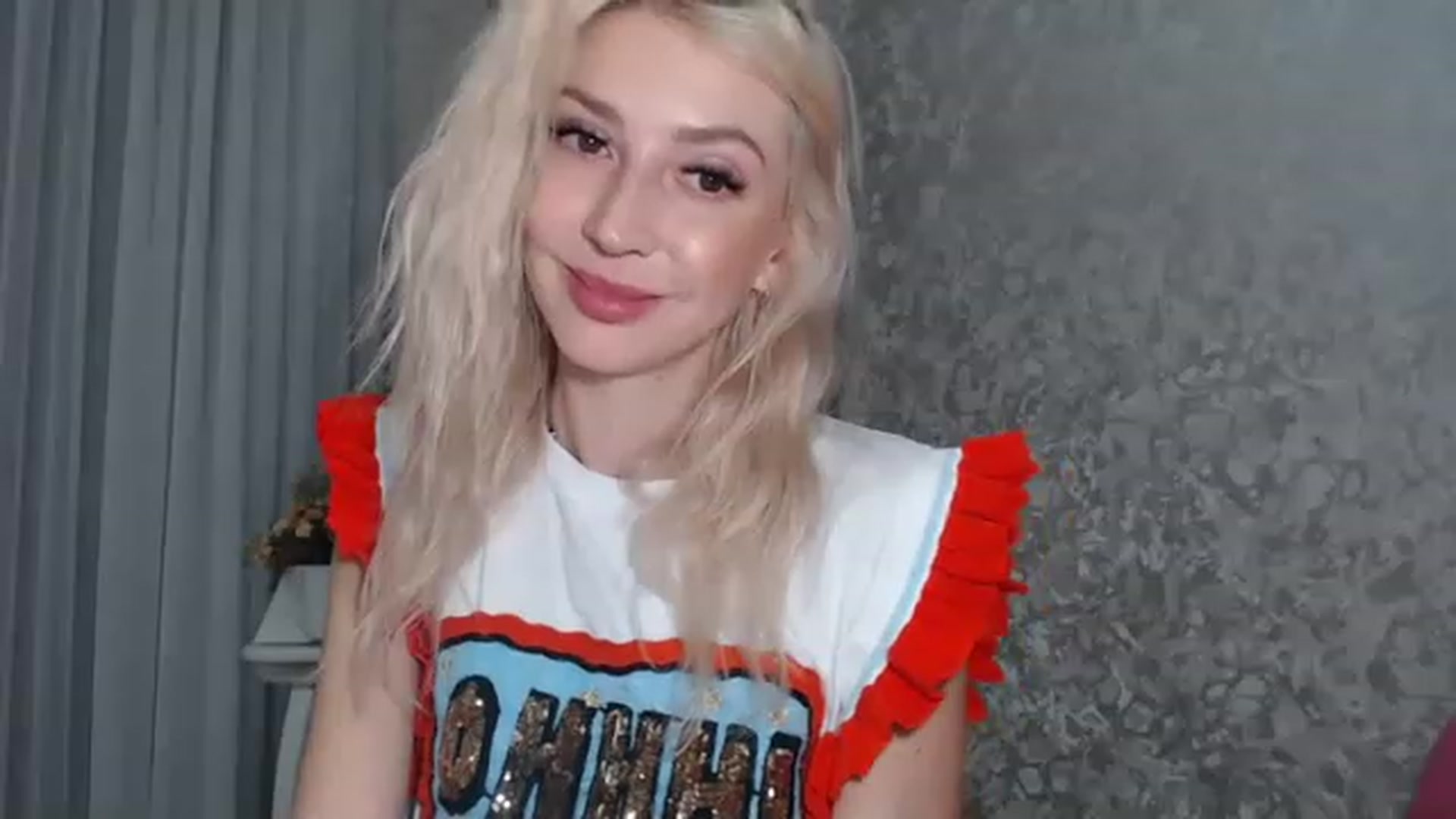 Gallery image thumbnail from Your_Eyes__'s myfreecams stream on, 04/21/2023, 20:07 image 2 of 20