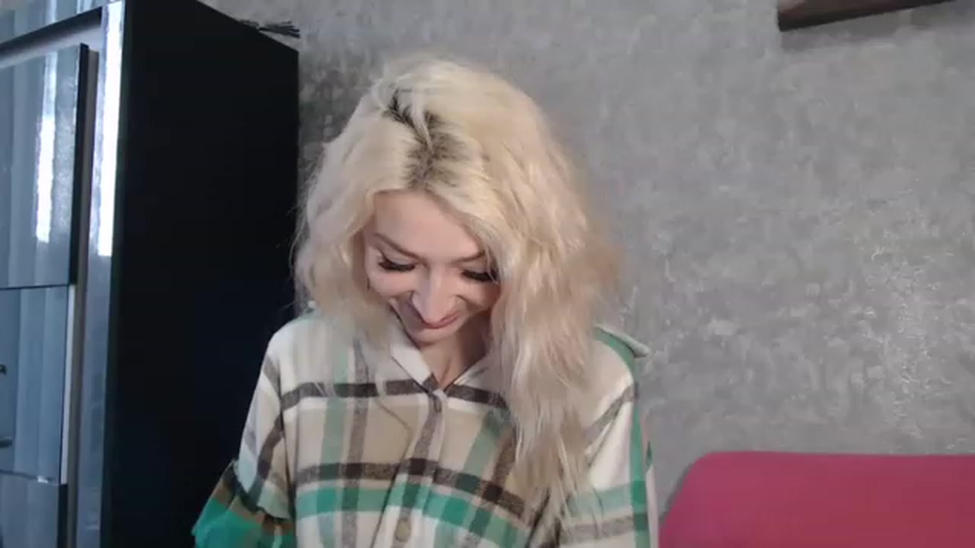 Gallery image thumbnail from Your_Eyes__'s myfreecams stream on, 04/22/2023, 14:19 image 20 of 20