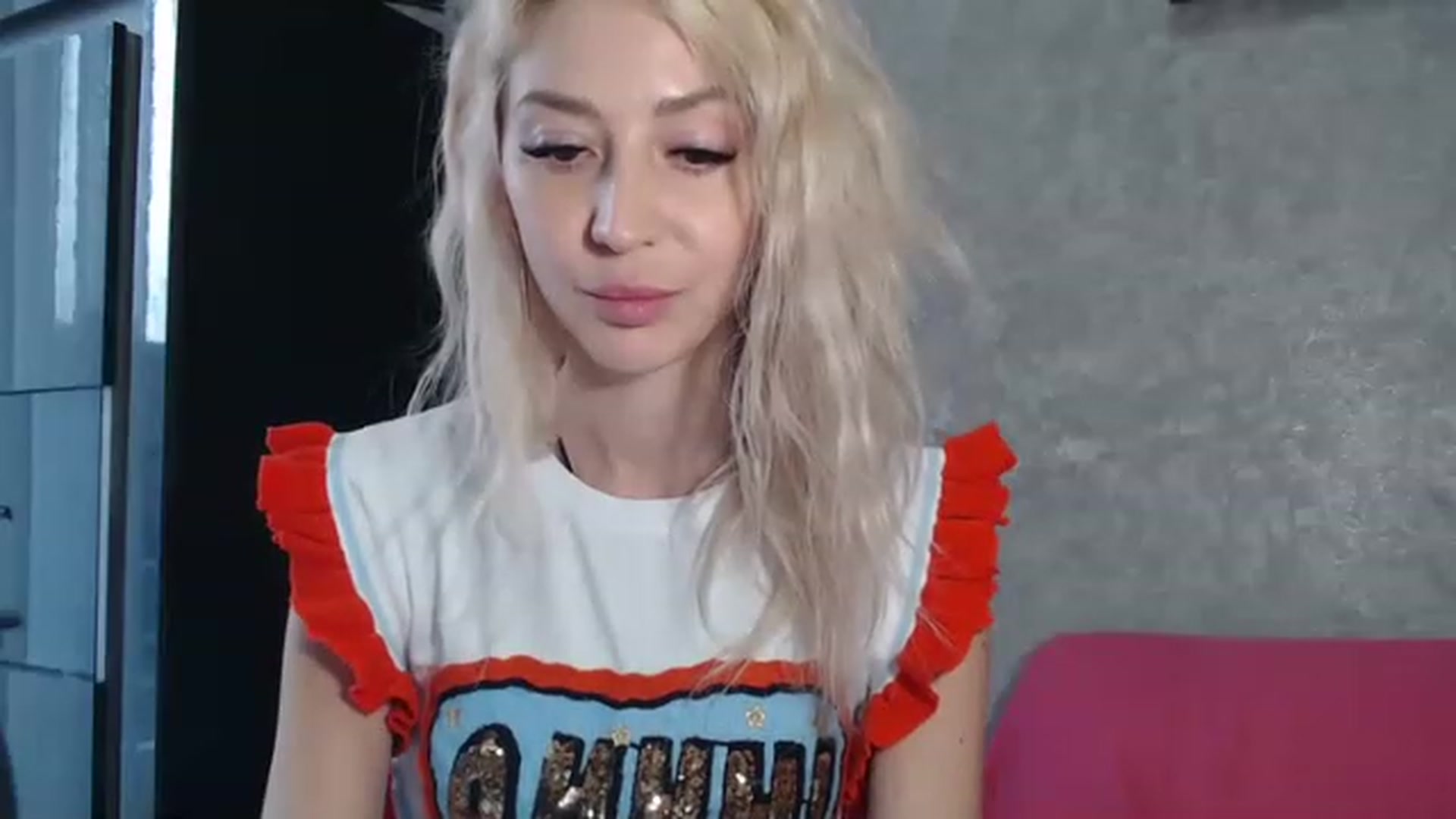 Gallery image thumbnail from Your_Eyes__'s myfreecams stream on, 04/22/2023, 15:55 image 17 of 20